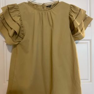 Beautiful Boutique Blouse 💛